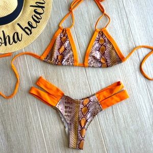 Montce python print bikini 👙🌴
